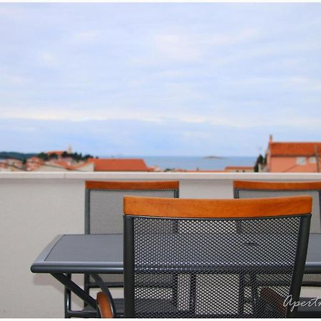 Apartmani Jere&Sara Primošten Екстериор снимка