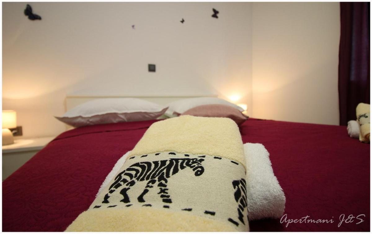 Apartmani Jere&Sara Primošten Екстериор снимка