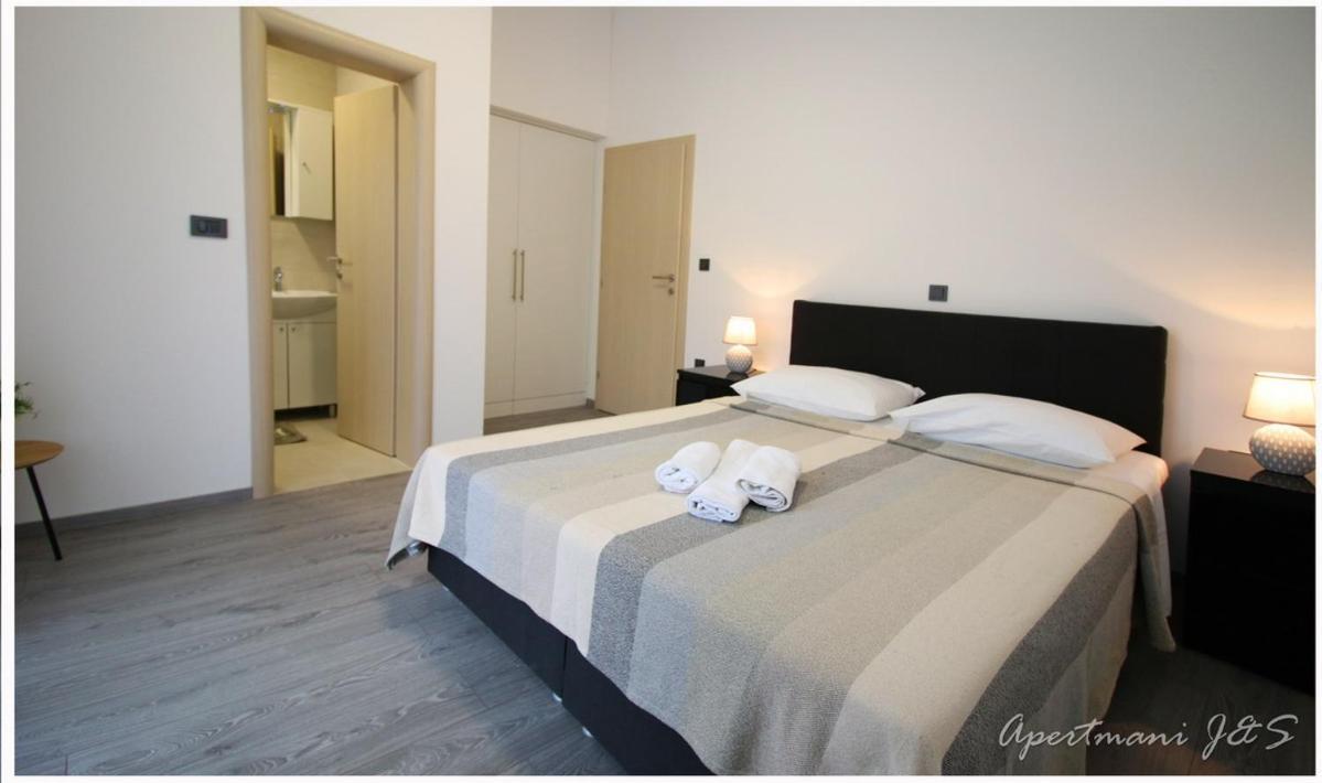 Apartmani Jere&Sara Primošten Екстериор снимка