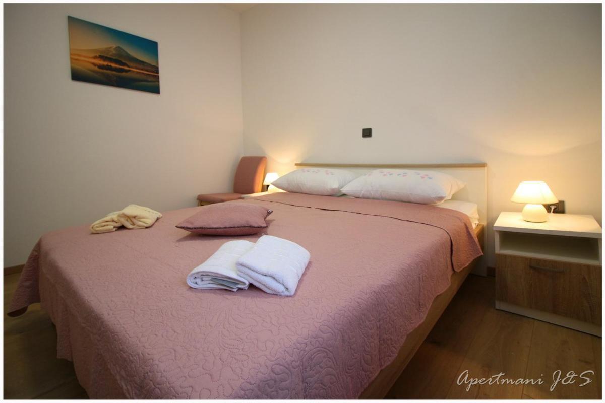 Apartmani Jere&Sara Primošten Екстериор снимка