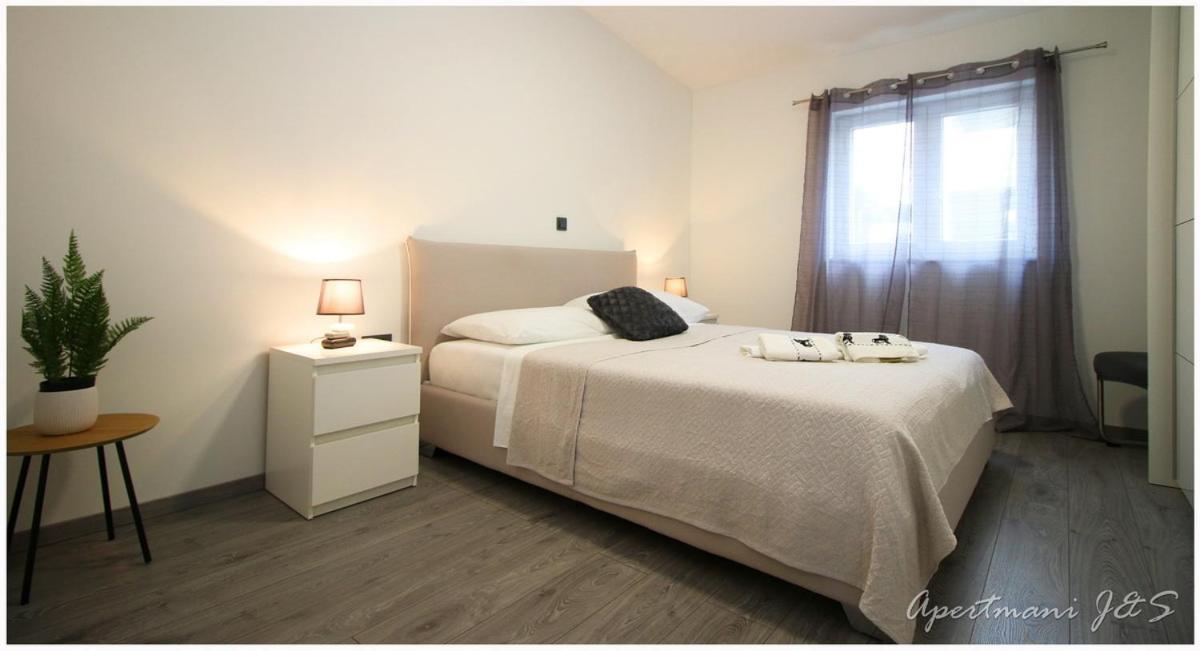 Apartmani Jere&Sara Primošten Екстериор снимка