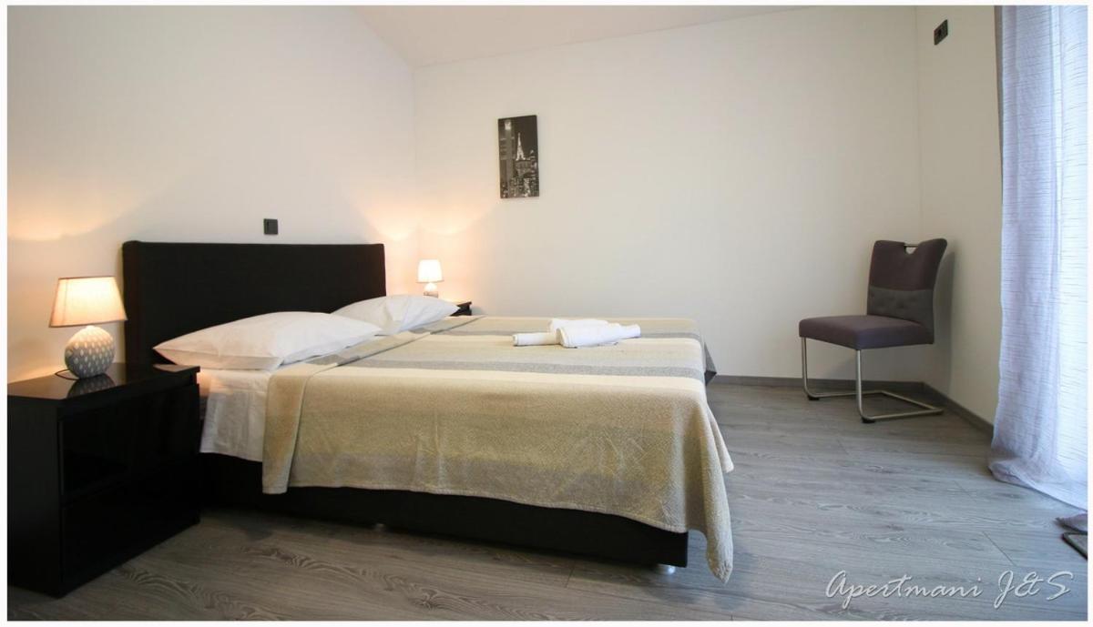 Apartmani Jere&Sara Primošten Екстериор снимка
