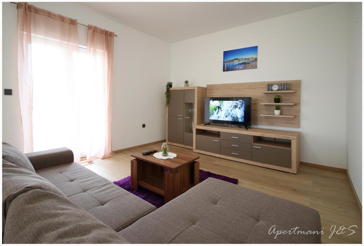 Apartmani Jere&Sara Primošten Екстериор снимка